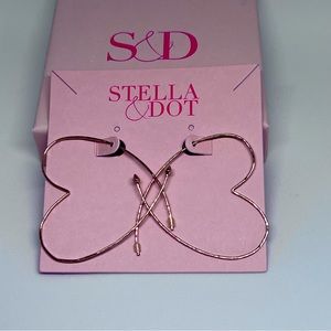 Stella & Dot Essential Hammered Heart Hoops - Gold - New In Box